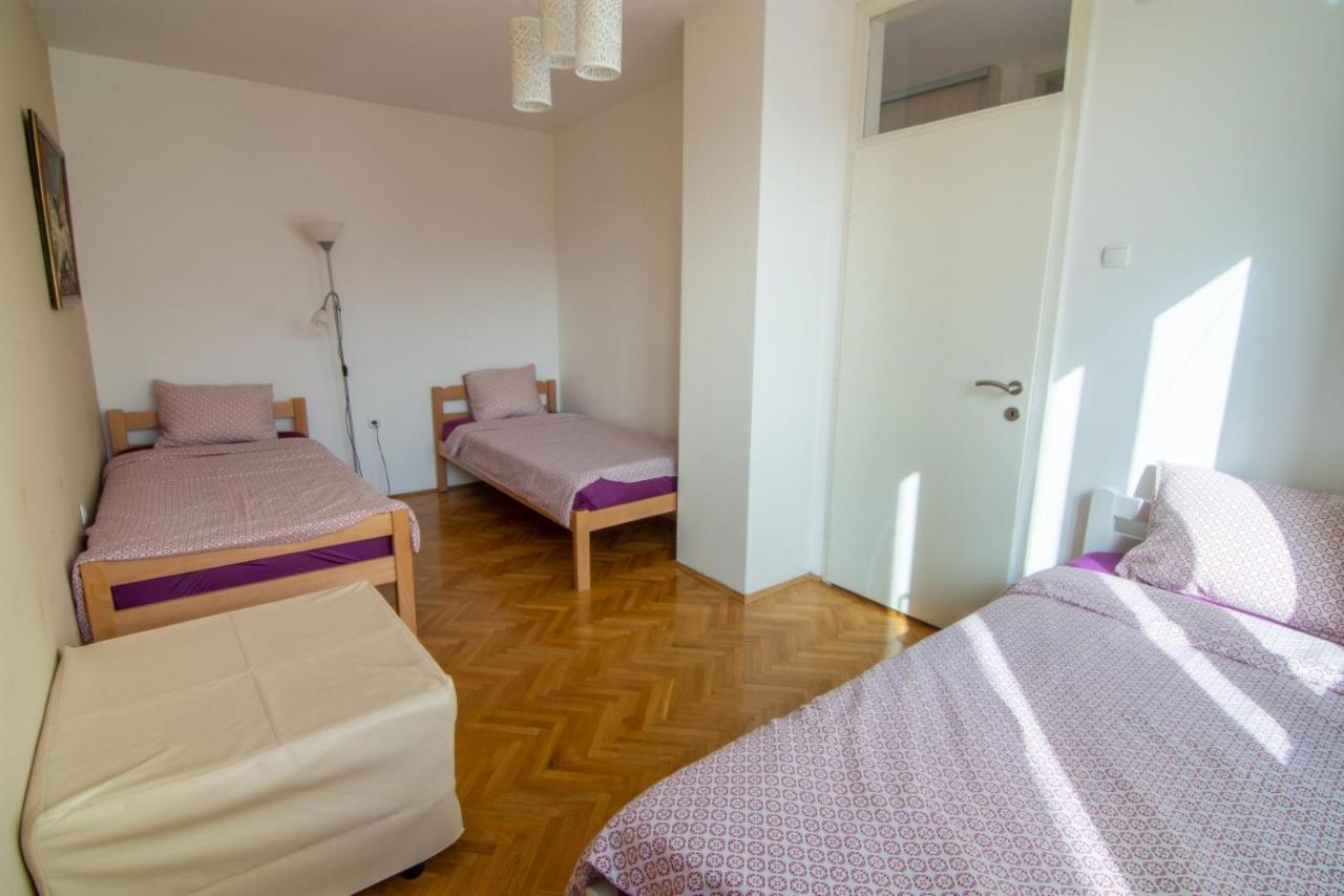 Green Paradise Square Apartment Szkopje Kültér fotó
